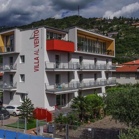 Hotel Villa Al Vento Торболе Экстерьер фото